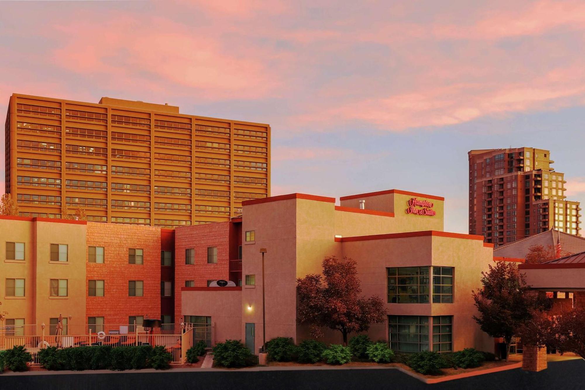 Hampton Inn & Suites Denver Tech Center Centennial Exterior photo